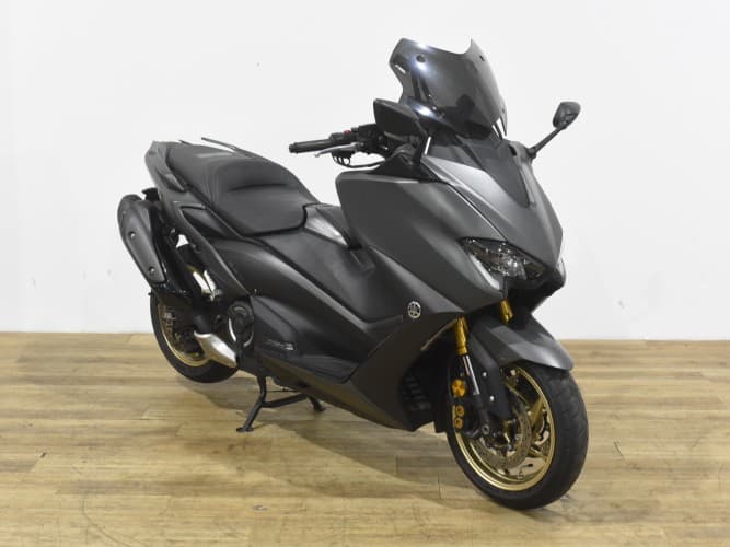 Comprar YAMAHA TMAX 560 TECH MAX 2020 de segunda mano YAMAHA TMAX 560 TECH MAX 2020 de segunda mano