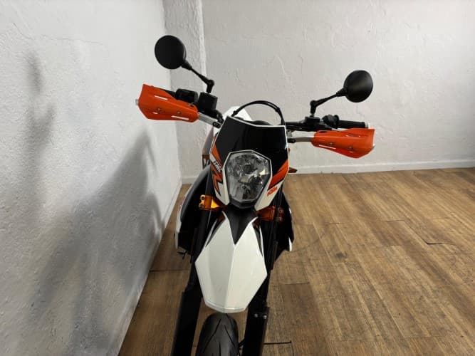 Comprar KTM 690 SMC R 2017 de segunda mano KTM 690 SMC R 2017 de segunda mano