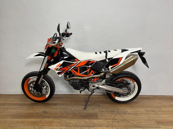 Comprar KTM 690 SMC R 2017 de segunda mano KTM 690 SMC R 2017 de segunda mano