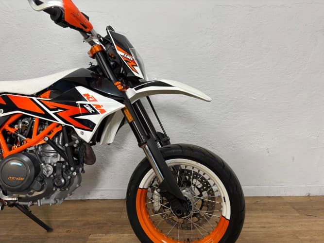 Comprar KTM 690 SMC R 2017 de segunda mano KTM 690 SMC R 2017 de segunda mano