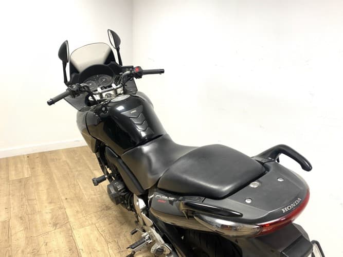 Comprar HONDA CBF 600 2006 de segunda mano HONDA CBF 600 2006 de segunda mano