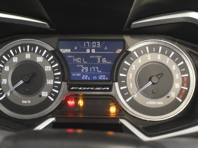 Comprar HONDA FORZA 300 2020 de segunda mano HONDA FORZA 300 2020 de segunda mano