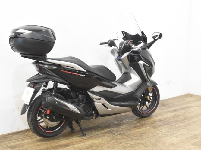 Comprar HONDA FORZA 300 2020 de segunda mano HONDA FORZA 300 2020 de segunda mano