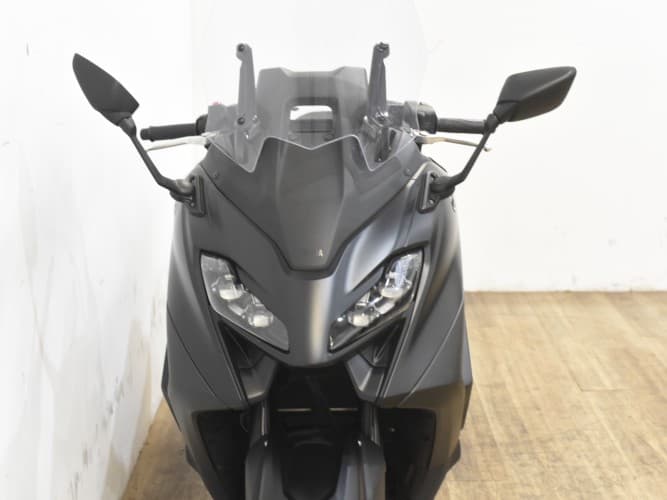 Comprar YAMAHA TMAX 560 2022 de segunda mano YAMAHA TMAX 560 2022 de segunda mano