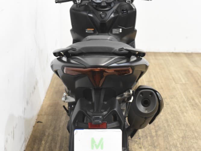 Comprar YAMAHA TMAX 560 2022 de segunda mano YAMAHA TMAX 560 2022 de segunda mano