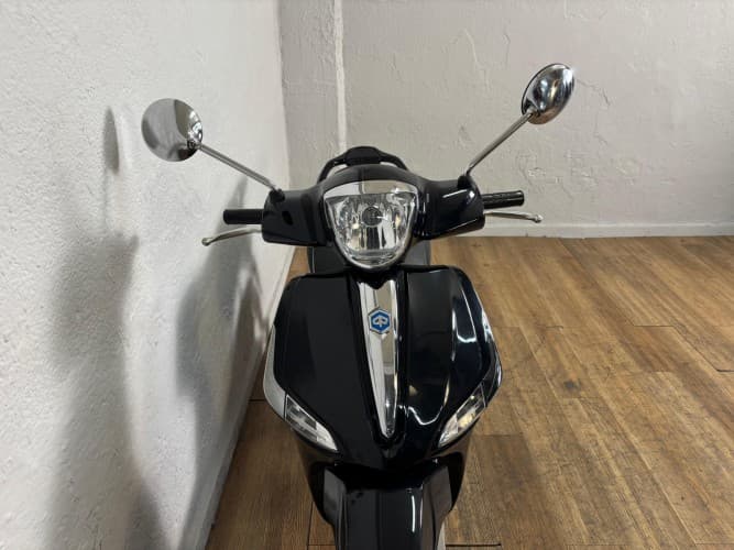 Comprar PIAGGIO LIBERTY 50 2024 de segunda mano PIAGGIO LIBERTY 50 2024 de segunda mano