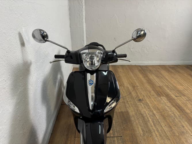 Comprar PIAGGIO LIBERTY 50 2024 de segunda mano PIAGGIO LIBERTY 50 2024 de segunda mano