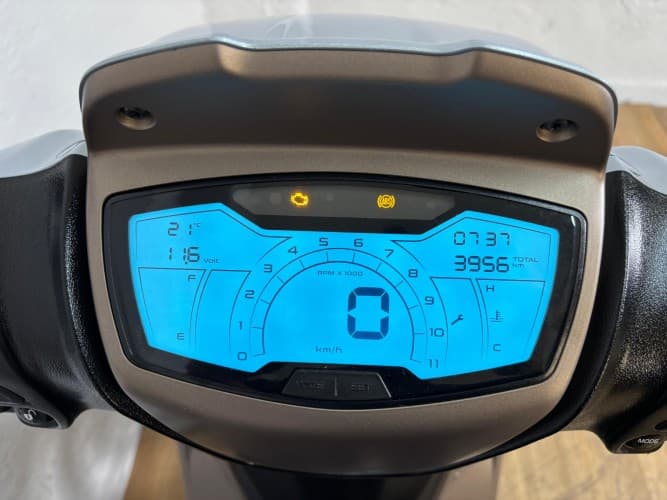 PIAGGIO MEDLEY 125 2024 de segunda mano