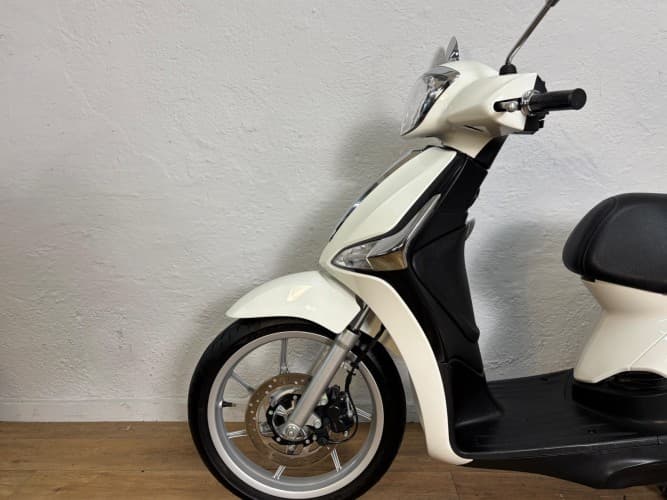 Comprar PIAGGIO LIBERTY 50 2024 de segunda mano PIAGGIO LIBERTY 50 2024 de segunda mano