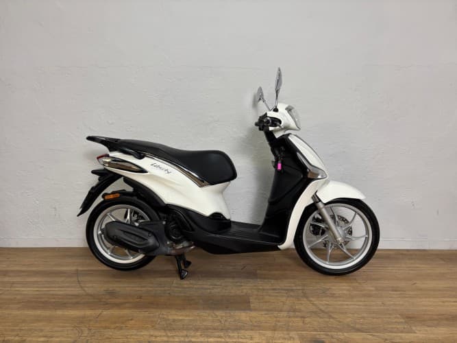 Comprar PIAGGIO LIBERTY 50 2024 de segunda mano PIAGGIO LIBERTY 50 2024 de segunda mano