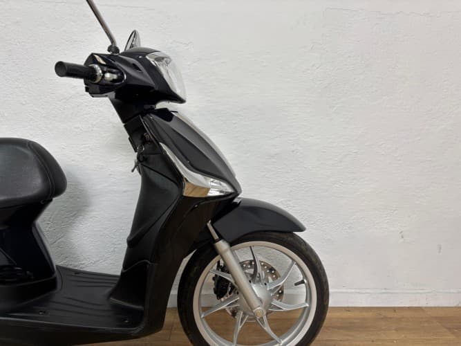 Comprar PIAGGIO LIBERTY 50 2024 de segunda mano PIAGGIO LIBERTY 50 2024 de segunda mano