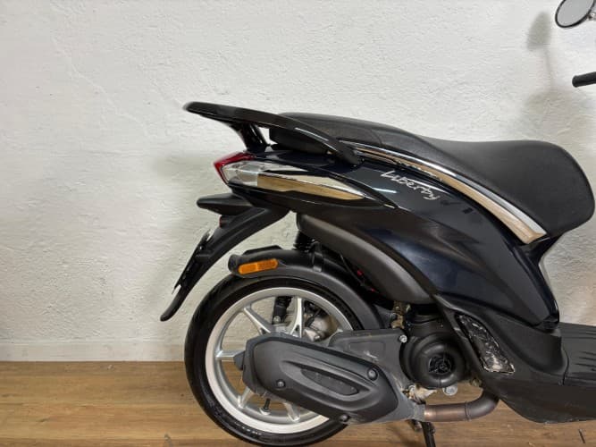 Comprar PIAGGIO LIBERTY 50 2024 de segunda mano PIAGGIO LIBERTY 50 2024 de segunda mano