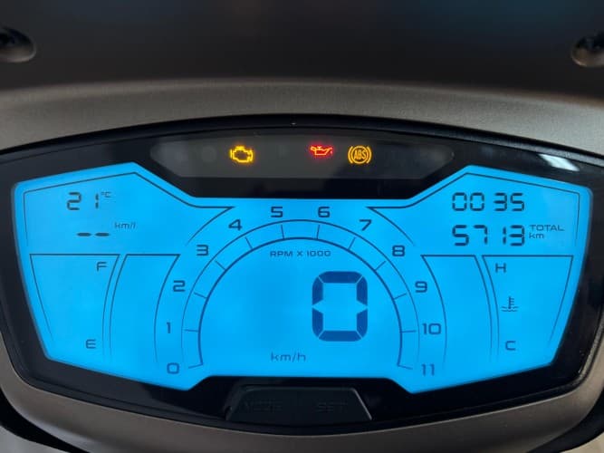 Comprar PIAGGIO MEDLEY 125 2024 de segunda mano PIAGGIO MEDLEY 125 2024 de segunda mano