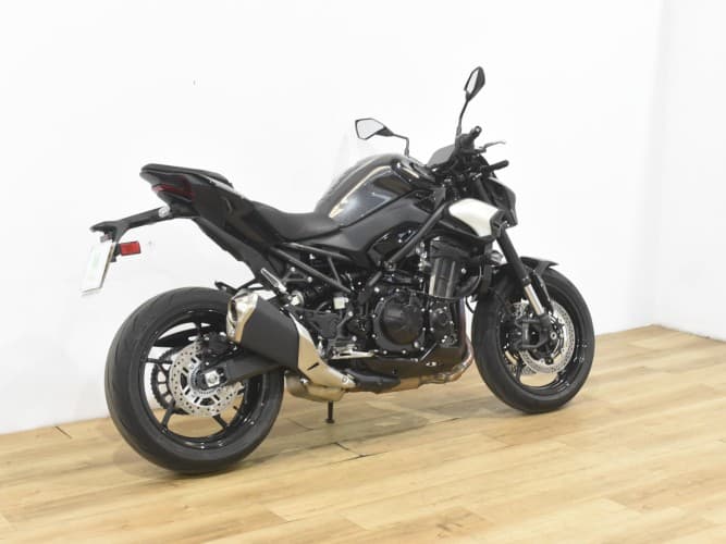 Comprar KAWASAKI Z 900 (e)(A) 2025 de segunda mano KAWASAKI Z 900 (e)(A) 2025 de segunda mano