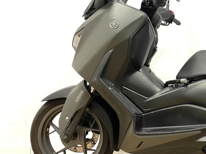 Comprar YAMAHA XMAX 300 2025 de segunda mano YAMAHA XMAX 300 2025 de segunda mano