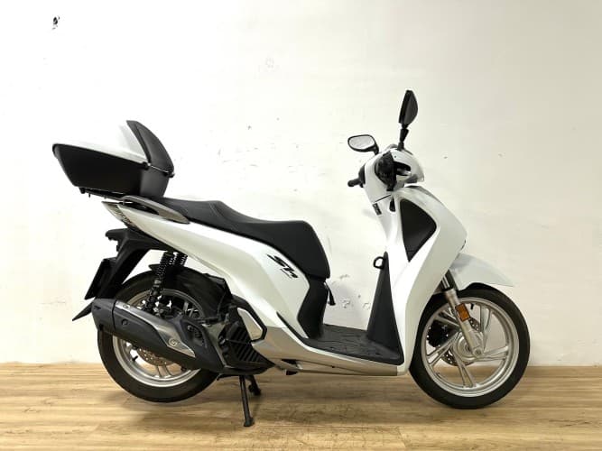 HONDA SH 125 2020 de segunda mano