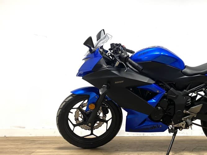 KAWASAKI NINJA 125 2019 de segunda mano