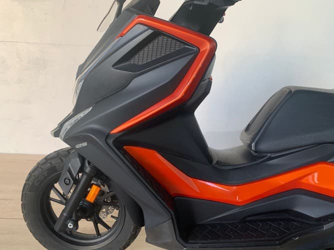 Comprar KYMCO DTX 125 2023 de segunda mano KYMCO DTX 125 2023 de segunda mano
