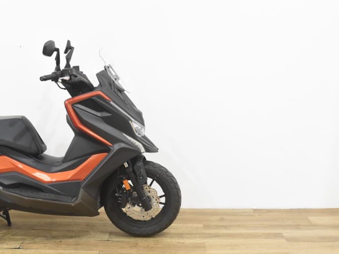 Comprar KYMCO DTX 125 2024 de segunda mano KYMCO DTX 125 2024 de segunda mano