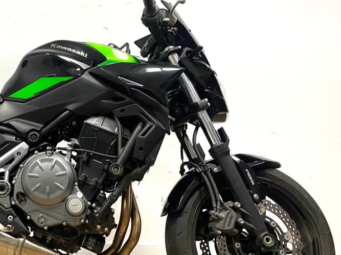Comprar KAWASAKI Z 650 (A2) 2019 de segunda mano KAWASAKI Z 650 (A2) 2019 de segunda mano