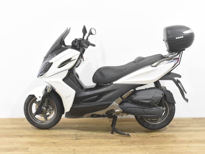 KYMCO K-XCT 125I 2016 de segunda mano
