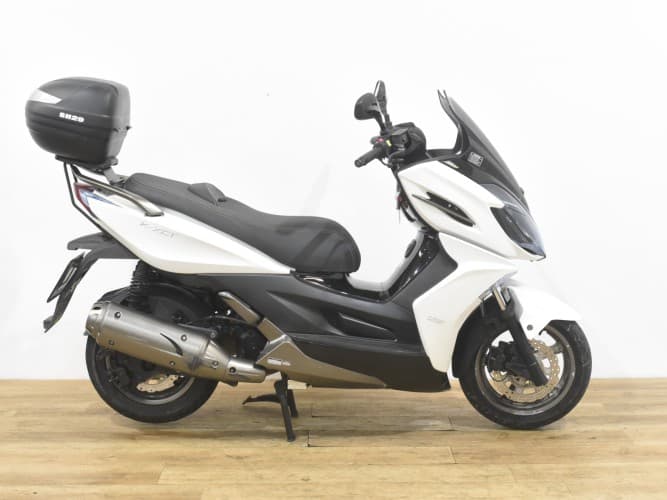 KYMCO K-XCT 125I 2016 de segunda mano