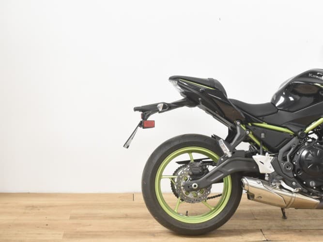 Comprar KAWASAKI Z 650 (A2) 2021 de segunda mano KAWASAKI Z 650 (A2) 2021 de segunda mano