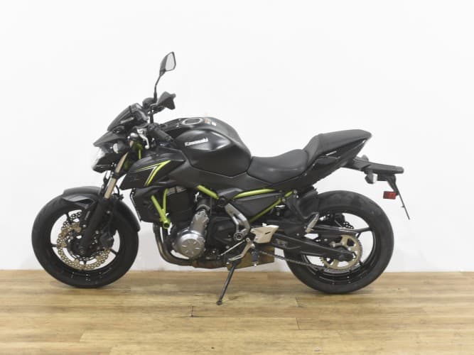 Comprar KAWASAKI Z 650 (A2) 2017 de segunda mano KAWASAKI Z 650 (A2) 2017 de segunda mano