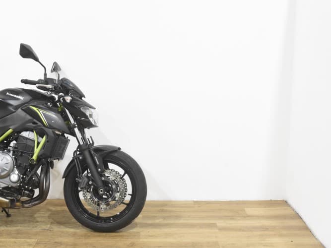 Comprar KAWASAKI Z 650 (A2) 2017 de segunda mano KAWASAKI Z 650 (A2) 2017 de segunda mano