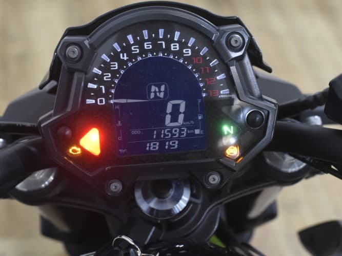 Comprar KAWASAKI Z 650 (A2) 2017 de segunda mano KAWASAKI Z 650 (A2) 2017 de segunda mano