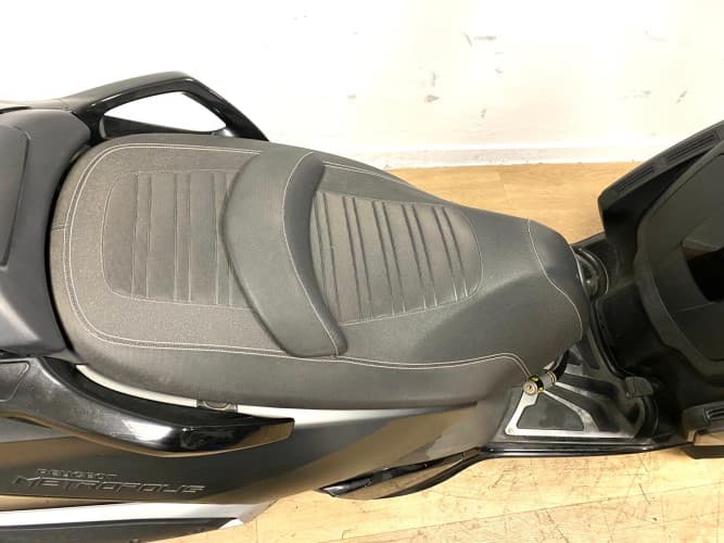 PEUGEOT METROPOLIS 400 GT 2022 de segunda mano