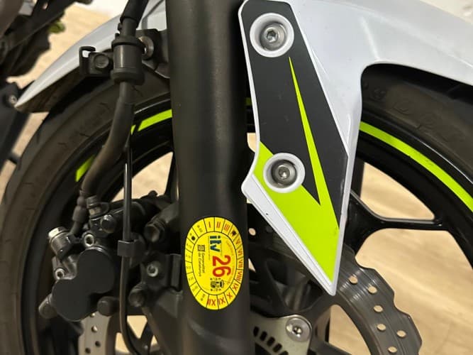 KAWASAKI Z 125 2020 de segunda mano