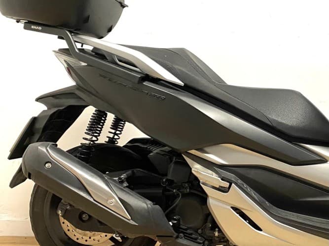 Comprar HONDA FORZA 300 2019 de segunda mano HONDA FORZA 300 2019 de segunda mano