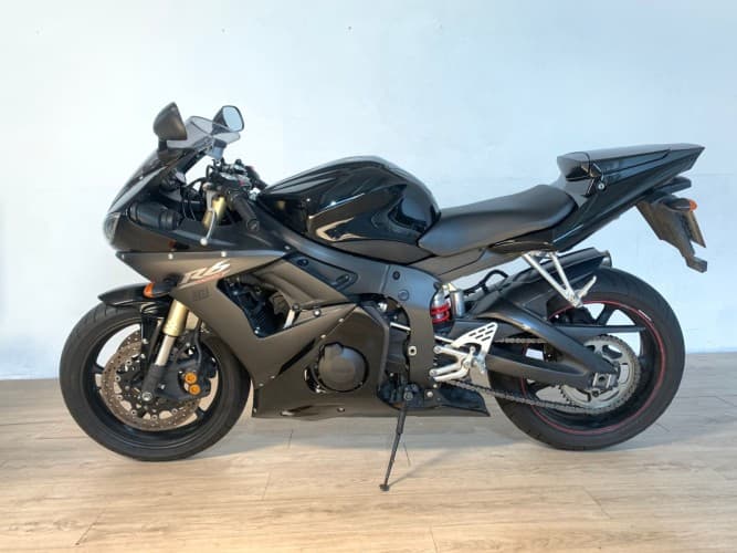 Comprar YAMAHA YZF R6 MIVV HOM. (ENTREGAMOS ESC. ORI.) 2007 de segunda mano YAMAHA YZF R6 MIVV HOM. (ENTREGAMOS ESC. ORI.) 2007 de segunda mano