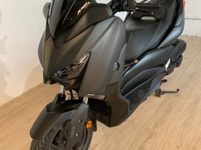YAMAHA XMAX 125 2023 de segunda mano
