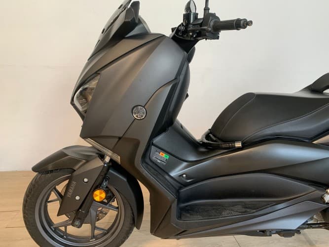 YAMAHA XMAX 125 2023 de segunda mano