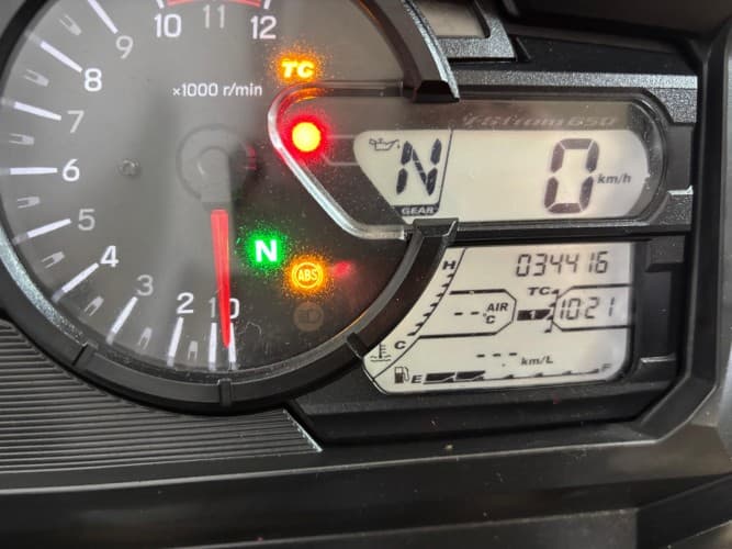 Comprar SUZUKI V STROM 650 XT (A2) 2020 de segunda mano SUZUKI V STROM 650 XT (A2) 2020 de segunda mano