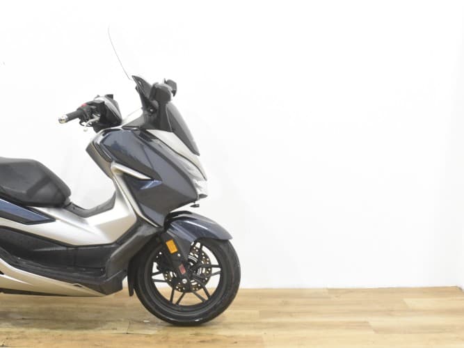 Comprar HONDA FORZA 300 2021 de segunda mano HONDA FORZA 300 2021 de segunda mano