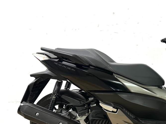 Comprar HONDA FORZA 125 2018 de segunda mano HONDA FORZA 125 2018 de segunda mano