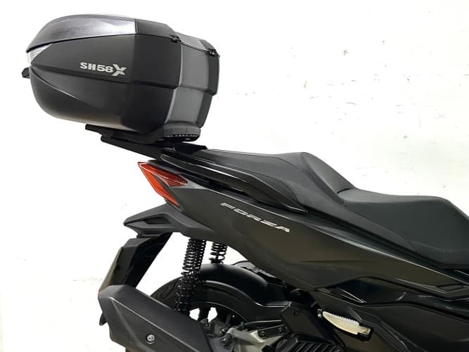 HONDA FORZA 125 2023 de segunda mano
