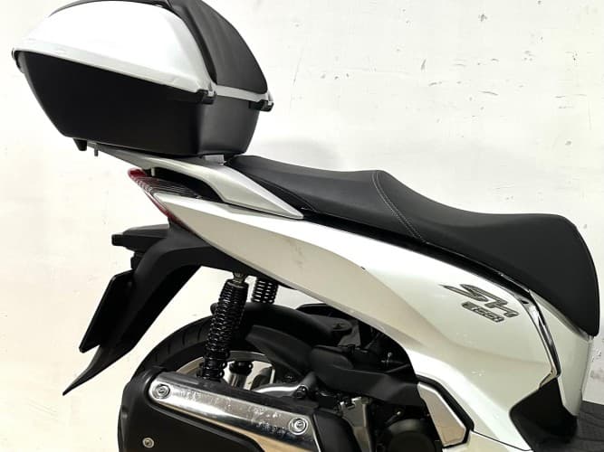 Comprar HONDA SH 300I 2017 de segunda mano HONDA SH 300I 2017 de segunda mano