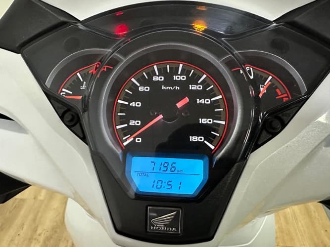 Comprar HONDA SH 300I 2017 de segunda mano HONDA SH 300I 2017 de segunda mano