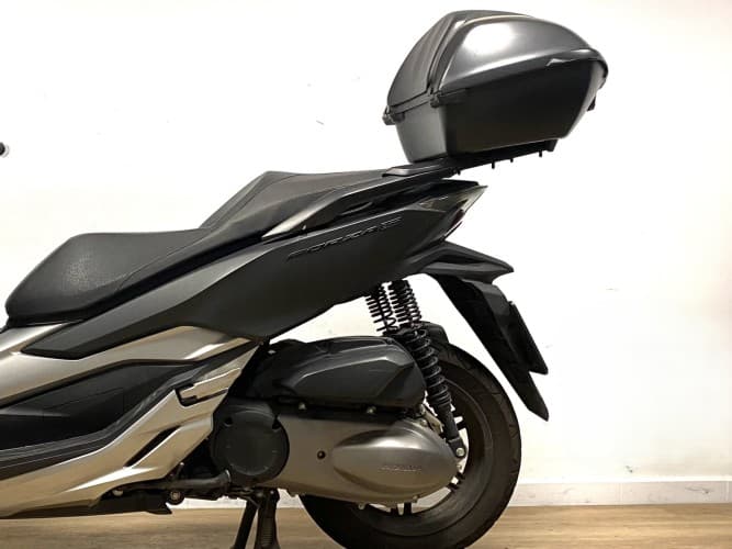 Comprar HONDA FORZA 300 2018 de segunda mano HONDA FORZA 300 2018 de segunda mano