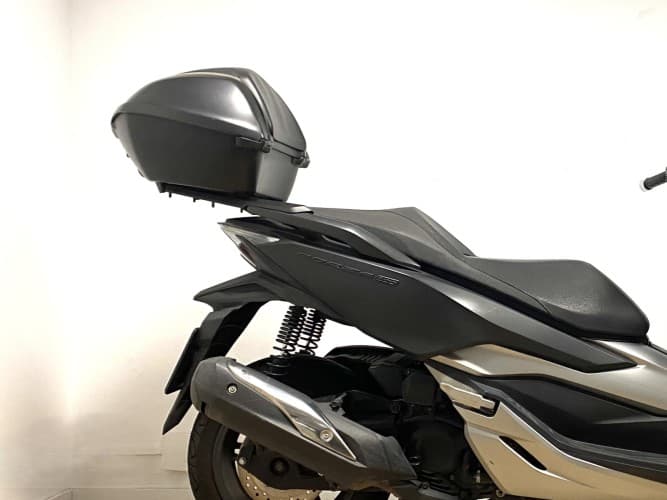 Comprar HONDA FORZA 300 2018 de segunda mano HONDA FORZA 300 2018 de segunda mano