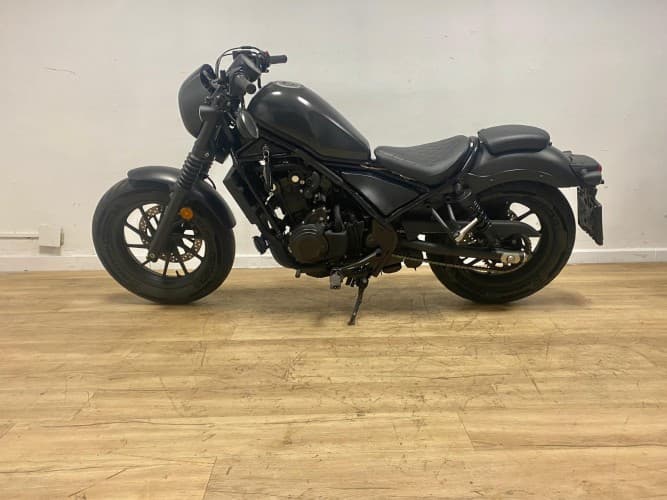 Comprar HONDA REBEL 500 2021 de segunda mano HONDA REBEL 500 2021 de segunda mano