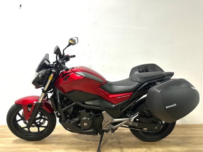 Comprar HONDA NC 750 S (A) 2015 de segunda mano HONDA NC 750 S (A) 2015 de segunda mano