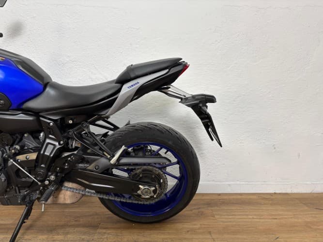 Comprar YAMAHA MT-07 (A2) 2021 de segunda mano YAMAHA MT-07 (A2) 2021 de segunda mano