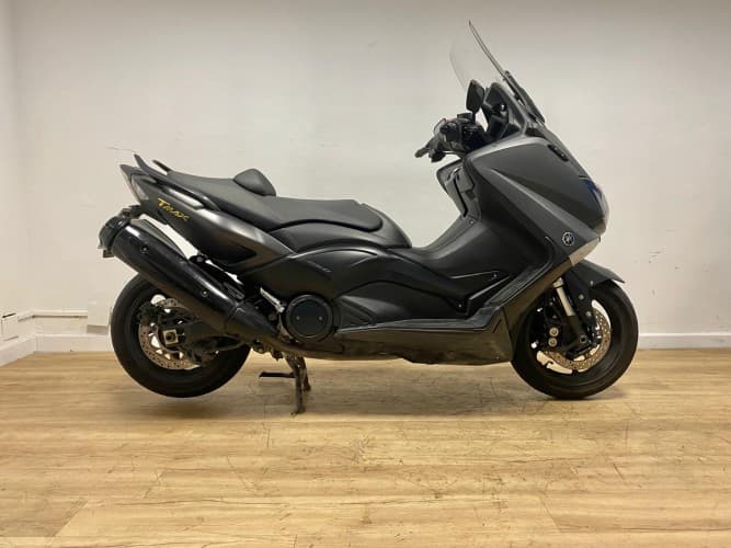 Comprar YAMAHA TMAX 530 2016 de segunda mano YAMAHA TMAX 530 2016 de segunda mano