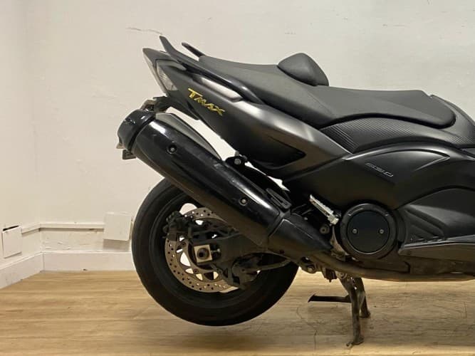 Comprar YAMAHA TMAX 530 2016 de segunda mano YAMAHA TMAX 530 2016 de segunda mano