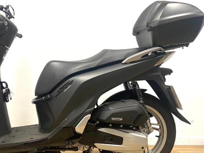 Comprar HONDA SH 125 2020 de segunda mano HONDA SH 125 2020 de segunda mano